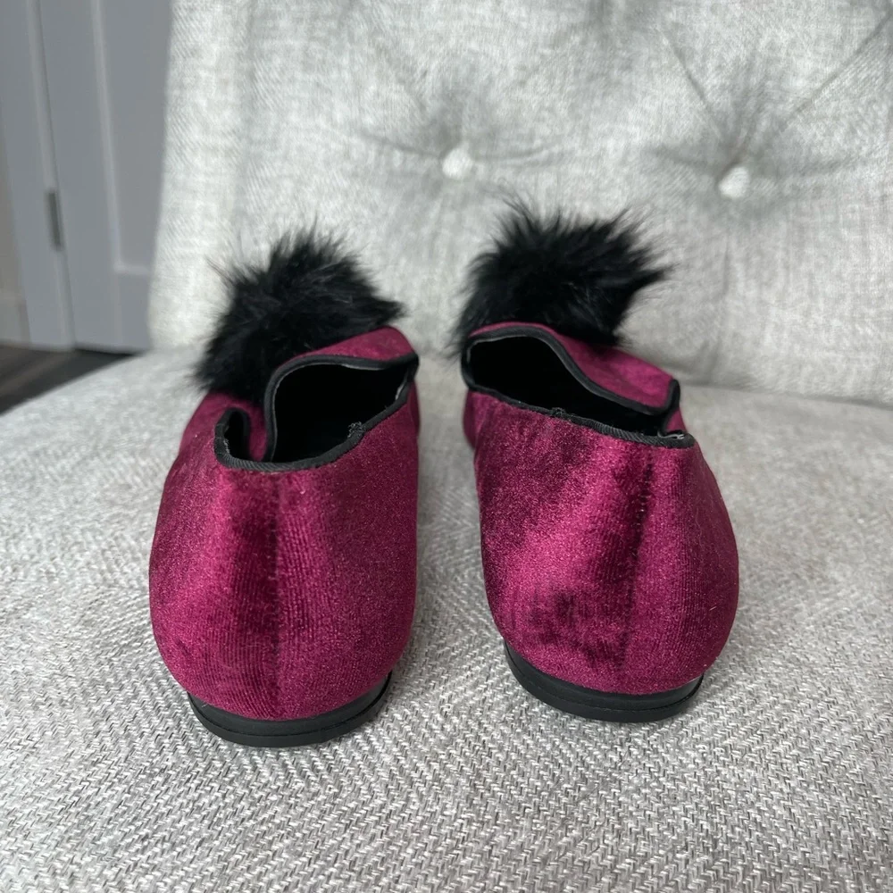 Kurt Geiger Womens Purple Velvet Black Poof Accent Flats Shoes Size 39 8 US - Picture 2 of 4